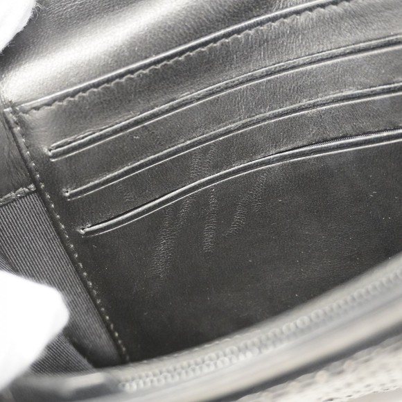 CHANEL Black Lambskin Leather Wallet - Picture 7 of 11